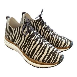 OTBT Alstead Zebra Sneakers Women's Size 9.5 Lace Up Leather Animal Print